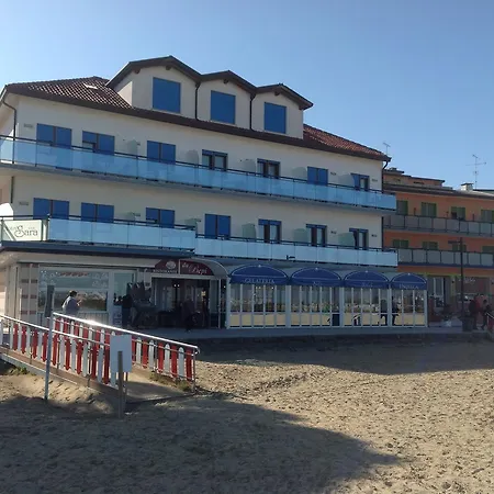Hotel Sara 3*