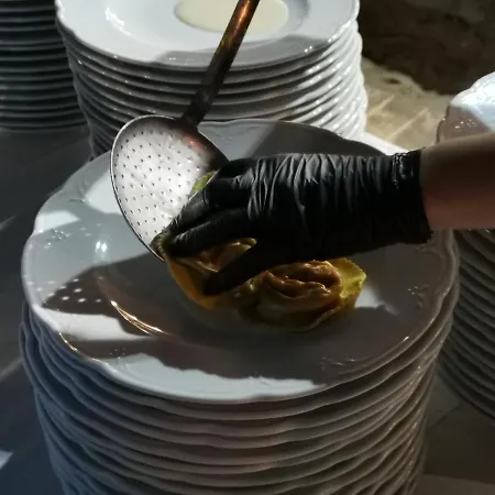 ホテル サラ